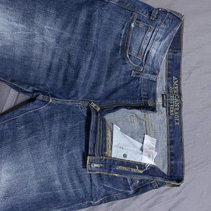 American Eagle Jeans. Made to Last (Original Straight) 32x30